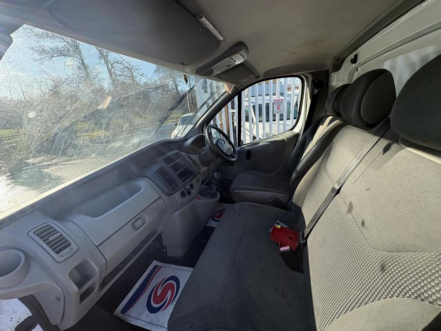 2014 Vauxhall Vivaro – Model: Vivaro  2900 CDTI LWB – DX64NWK