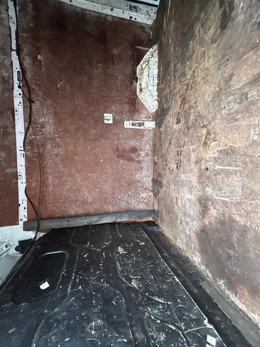 2015 Ford Transit – Model: Transit 350 – YC15ZDT