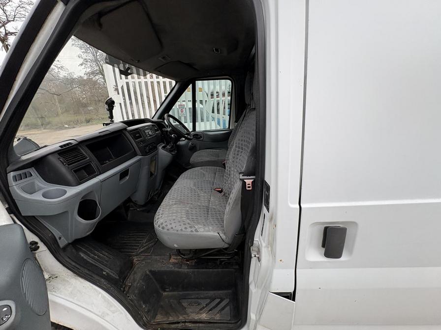 2008 Ford Transit – Model: Transit 85 T260 SWB FWD – AT57TYC