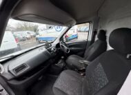 2017 Vauxhall Combo – Model: Combo 2300 Sport CDTi ecoFLEX S/S – MT66LUH