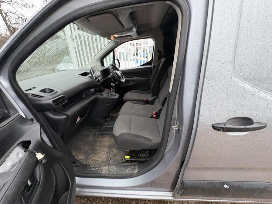 2020 Citroen Berlingo – Model: Berlingo 1000 Enterprise Blue HDi S/S – CE20VKL