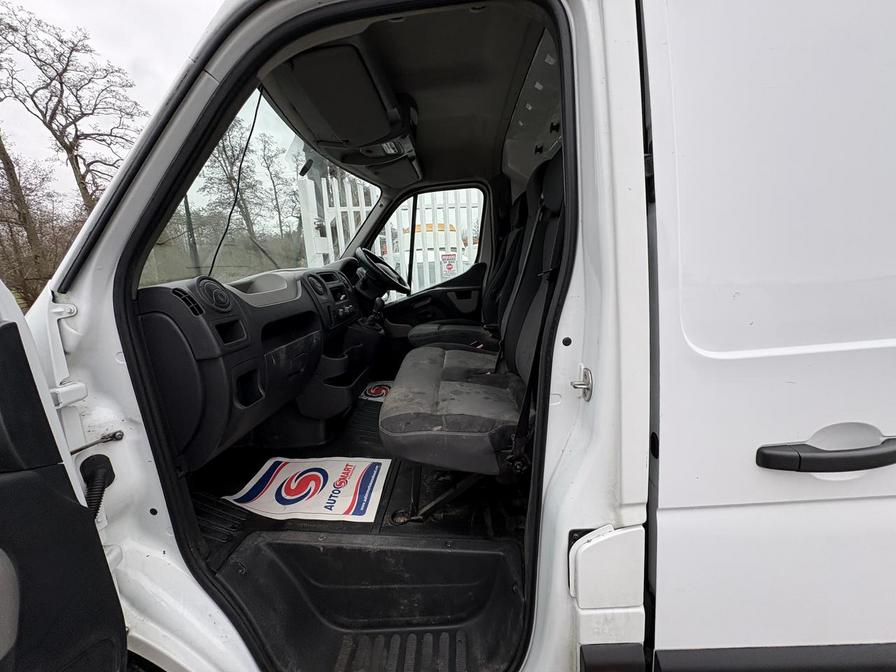 2016 Nissan NV400 – Model: NV400 SE dCi – YC16VJD