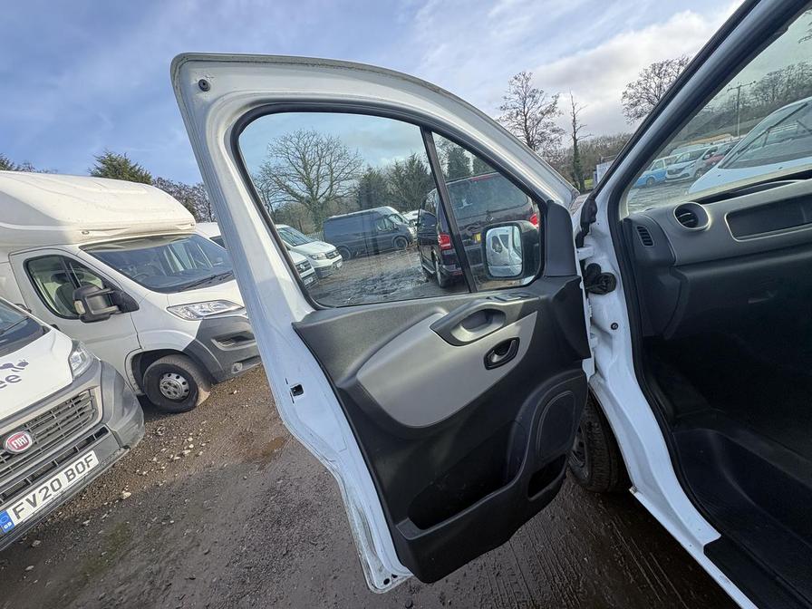 2017 Renault Trafic – Model: Trafic LL29 Business Energy dCi – NJ66UUG