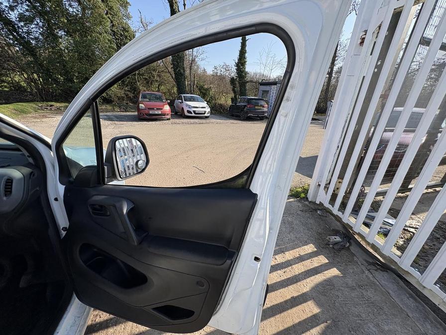 2009 Citroen Berlingo – Model: Berlingo 750 LX HDi – MJ59SXN