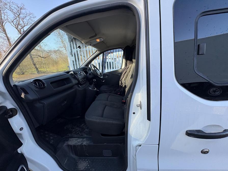 2018 Vauxhall Vivaro – Model: Vivaro  2900 Sportive CDTi – DV18SJO