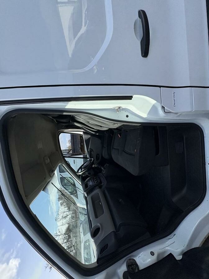 2019 Renault Trafic – Model: Trafic SL27 Business dCi – FT19GRK