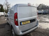 2018 Vauxhall Combo – Model: Combo 2000 Sportive CDTi – AV18KGJ