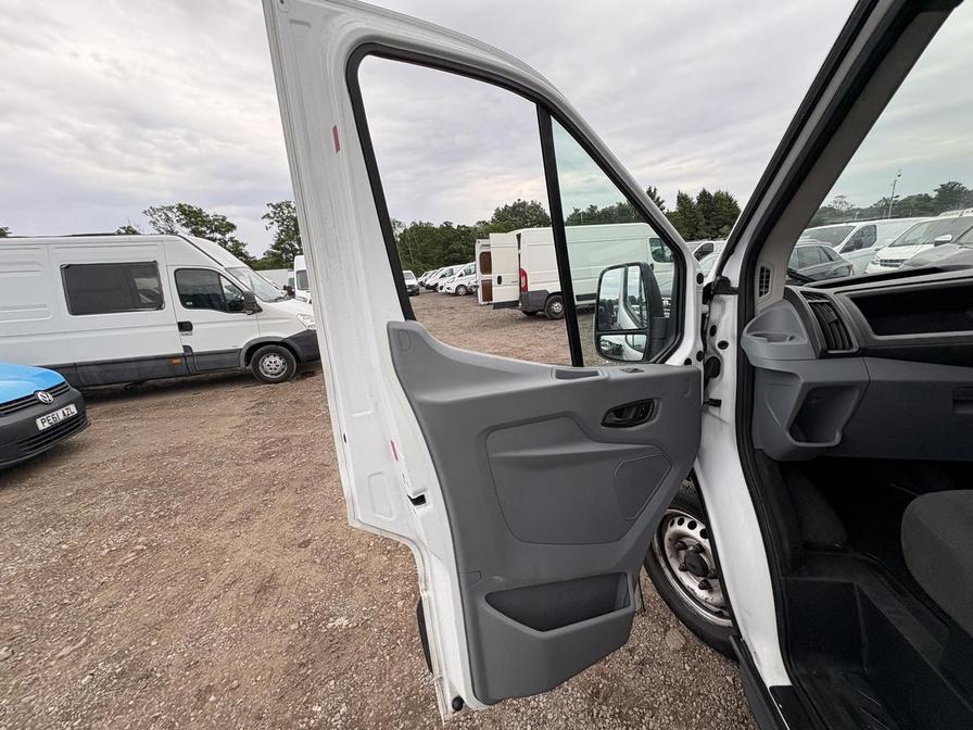 2018 Ford Transit – Model: Transit 350 – WP68XRV