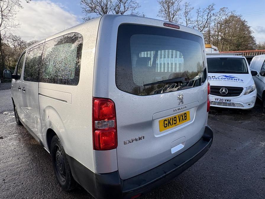 2019 Peugeot Expert – Model: Expert Combi Blue HDi S/S – GK19VXB