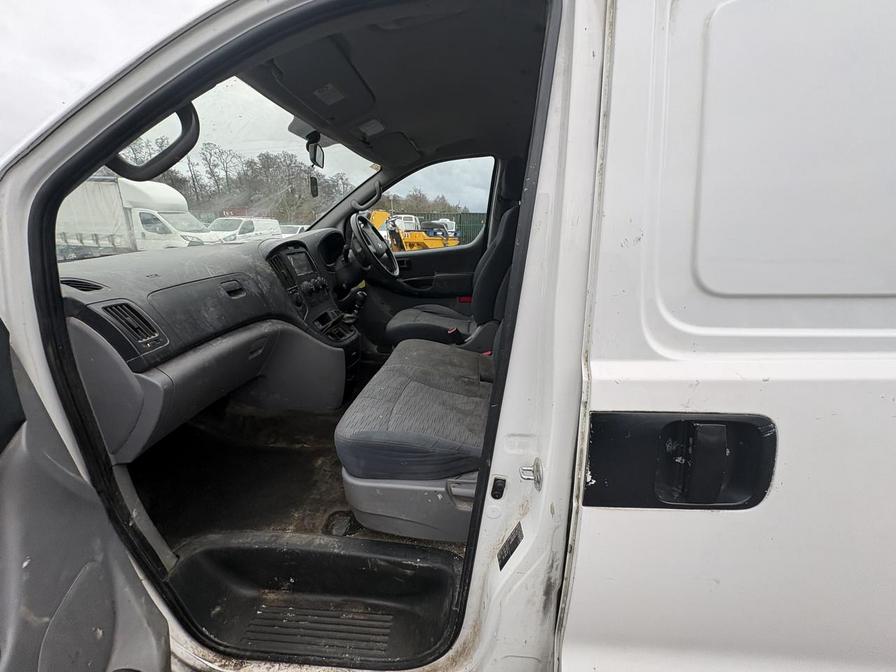 2016 Hyundai iLoad – Model: iLoad SE CRDi – AU16UNF