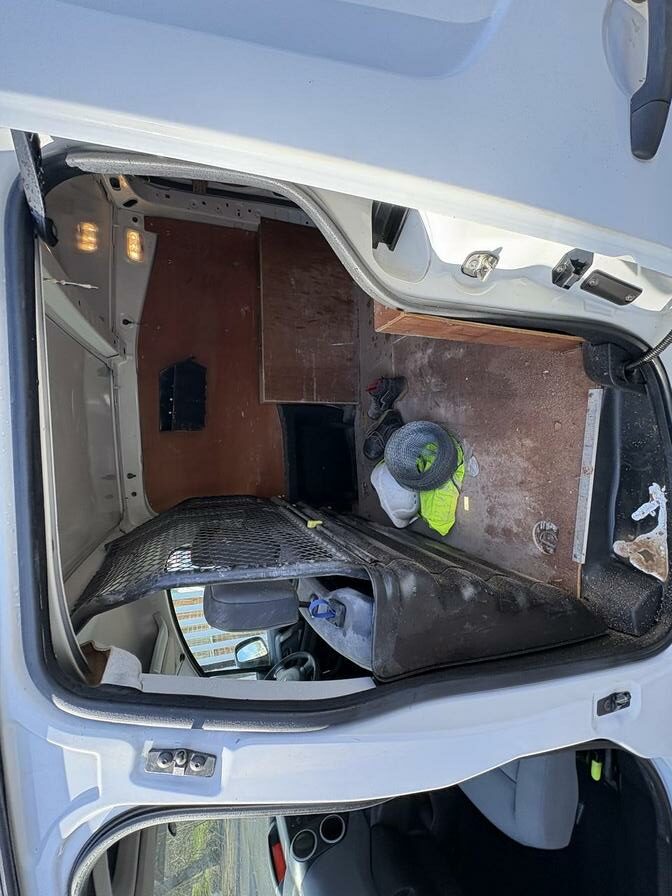 2015 Citroen Berlingo – Model: Berlingo 625 Enterprise HDi – AP64FWT