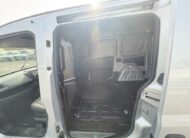 2018 Vauxhall Combo – Model: Combo 2000 Sportive CDTi – AV18KGJ