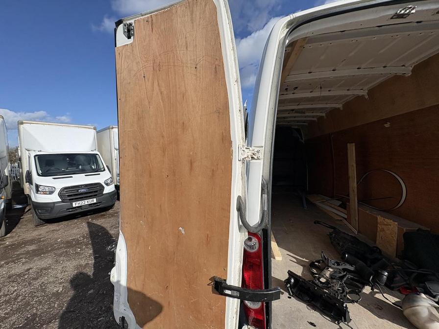 2015 Volkswagen Crafter – Model: Crafter CR35 TDI – GJ15WCW