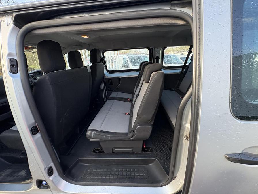 2019 Peugeot Expert – Model: Expert Combi Blue HDi S/S – GK19VXB