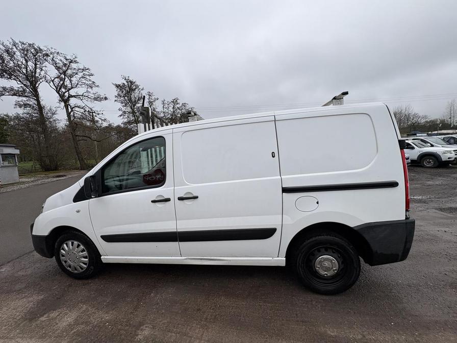 2016 Peugeot Expert – Model: Expert 1000 L1H1 Professional HDi – LF66XRK