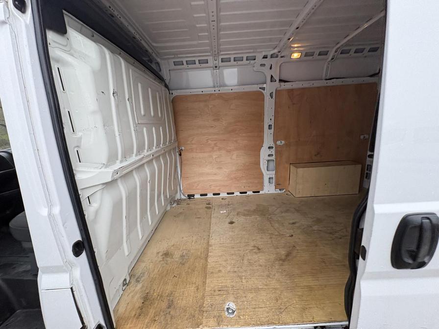 2022 Citroen Relay – Model: Relay 35 L2H2 Enterprise Blue HDi S/S – MJ72VTM