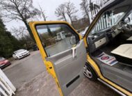 1997 Volkswagen Caravelle – Model: Caravelle Auto SWB – R639PBW