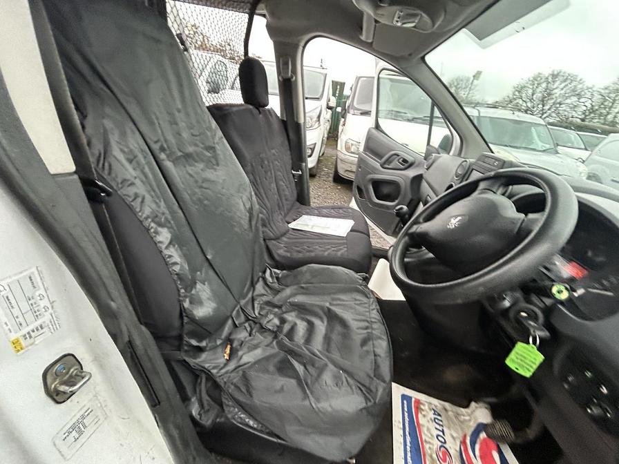 2018 Peugeot Partner – Model: Partner Professional L1 Blue HDi – MW67XPU