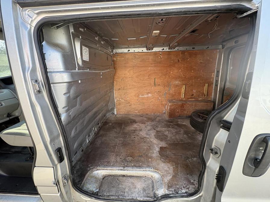 2014 Vauxhall Vivaro – Model: Vivaro 2700 CDTi 113 SWB – DX14XCK