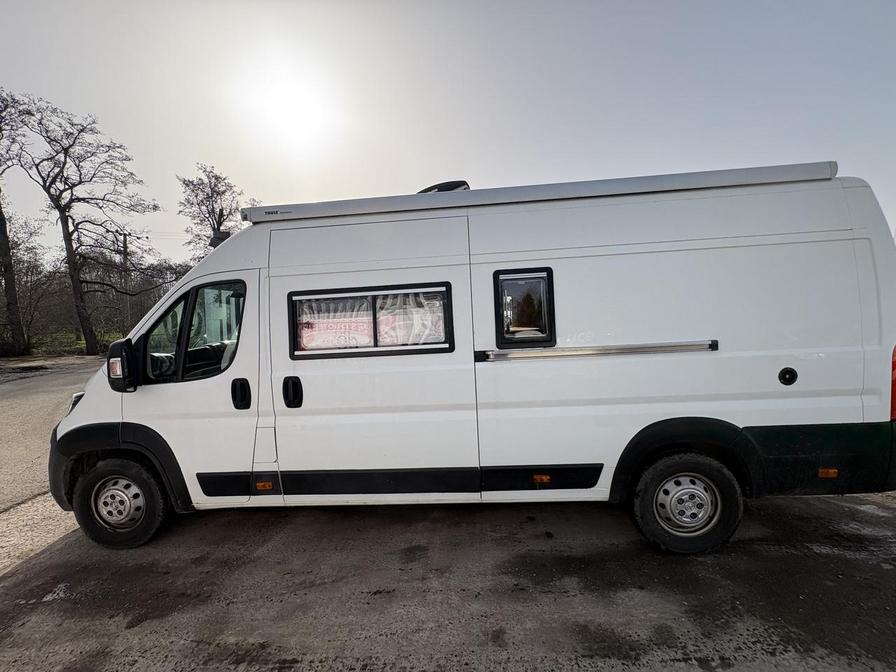 2018 Peugeot Boxer – Model: Boxer 435 Professional L4H2 Blue HDi – CN18RUW