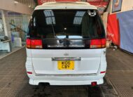 2000   – Model:  – W106CBY