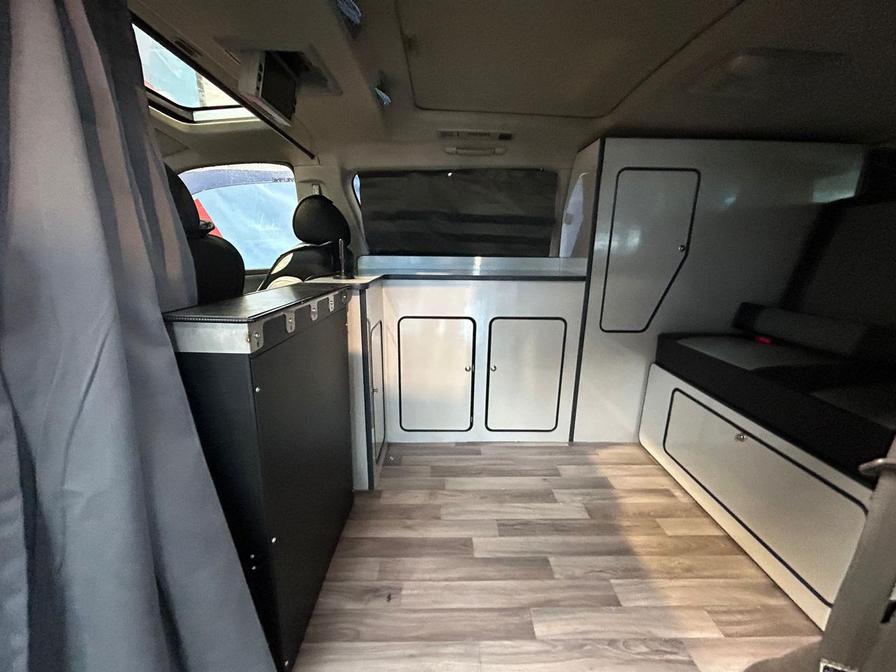 2000   – Model:  – W106CBY