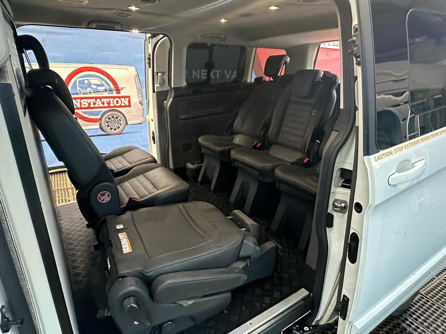 2022 Ford Tourneo Custom – Model: Tourneo Custom 320 Titanium EcoBlue Auto – SA72CYH