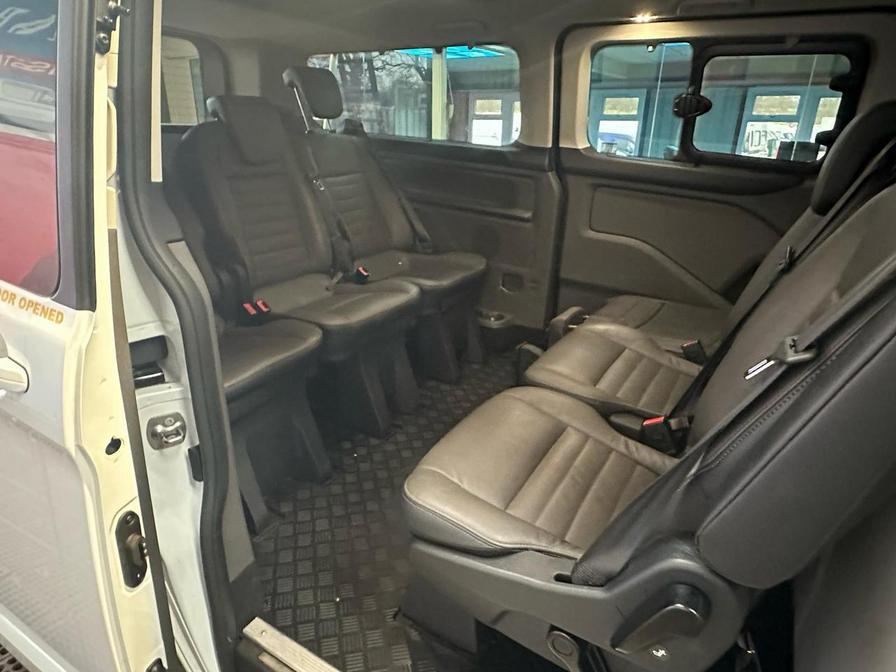 2022 Ford Tourneo Custom – Model: Tourneo Custom 320 Titanium EcoBlue Auto – SA72CYH