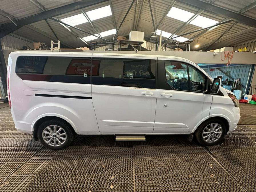 2022 Ford Tourneo Custom – Model: Tourneo Custom 320 Titanium EcoBlue Auto – SA72CYH