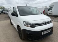 2022 Citroen Berlingo – Model: Berlingo 1000 Driver Professional Blue HDi – MD71YHM