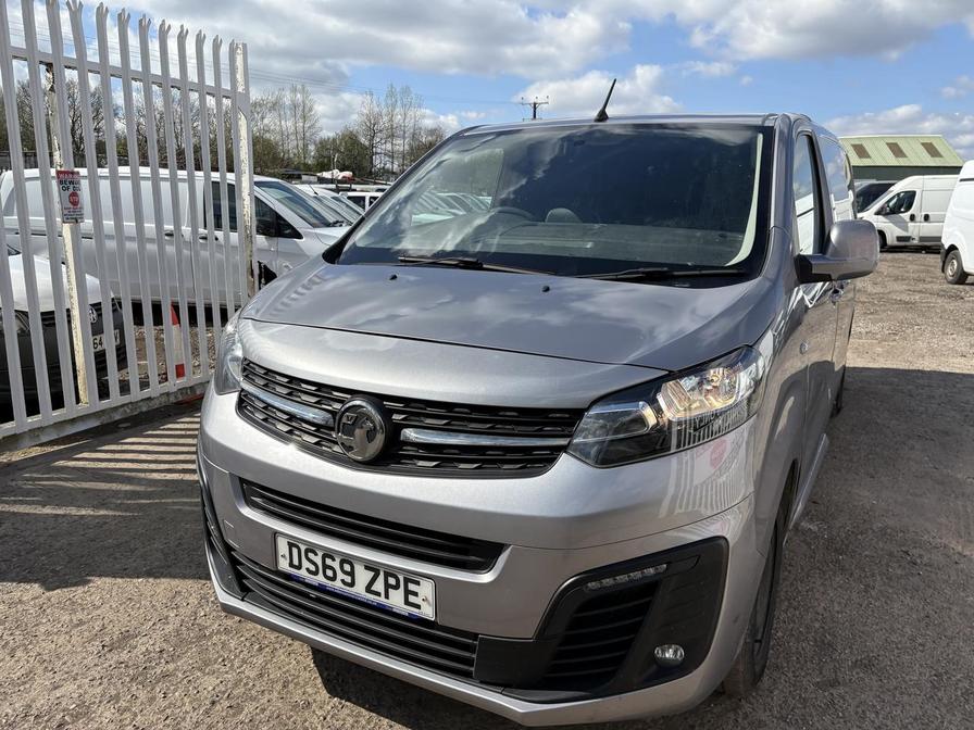 2019 Vauxhall Vivaro – Model: Vivaro 3100 Sportive S/S – DS69ZPE