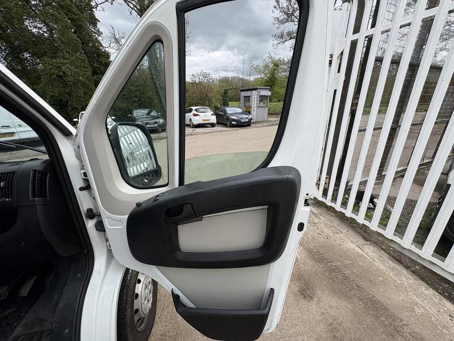 2017 Citroen Relay – Model: Relay 35 L3H2 Enterprise Blue HDi – NL17UMG