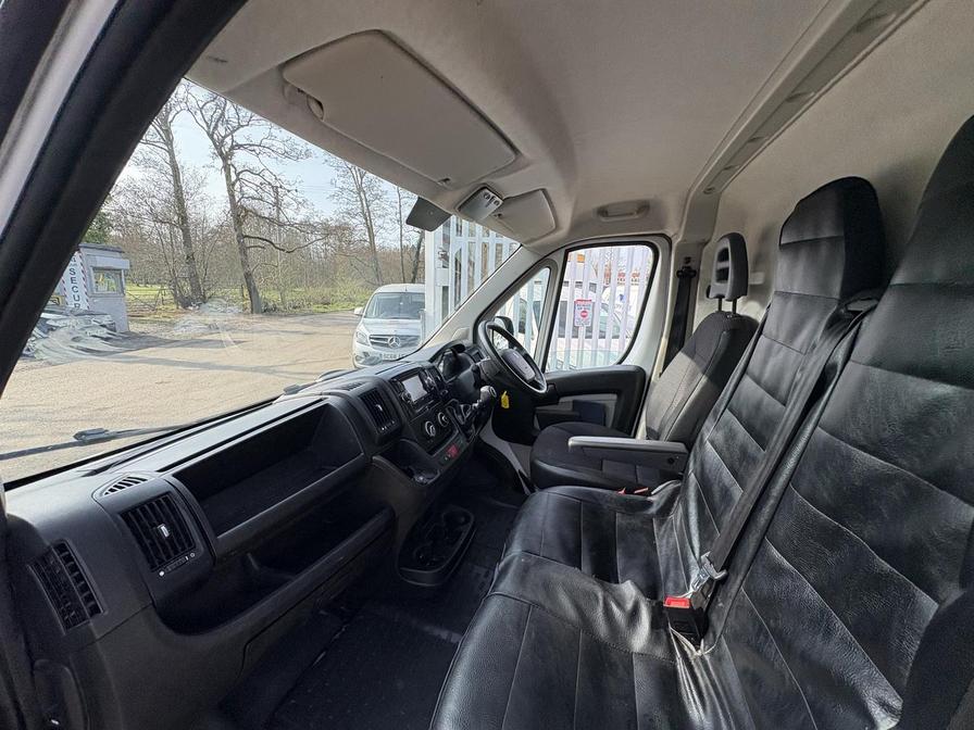 2018 Peugeot Boxer – Model: Boxer 335 Professional L3H2 Blue HDi – GF68WWX