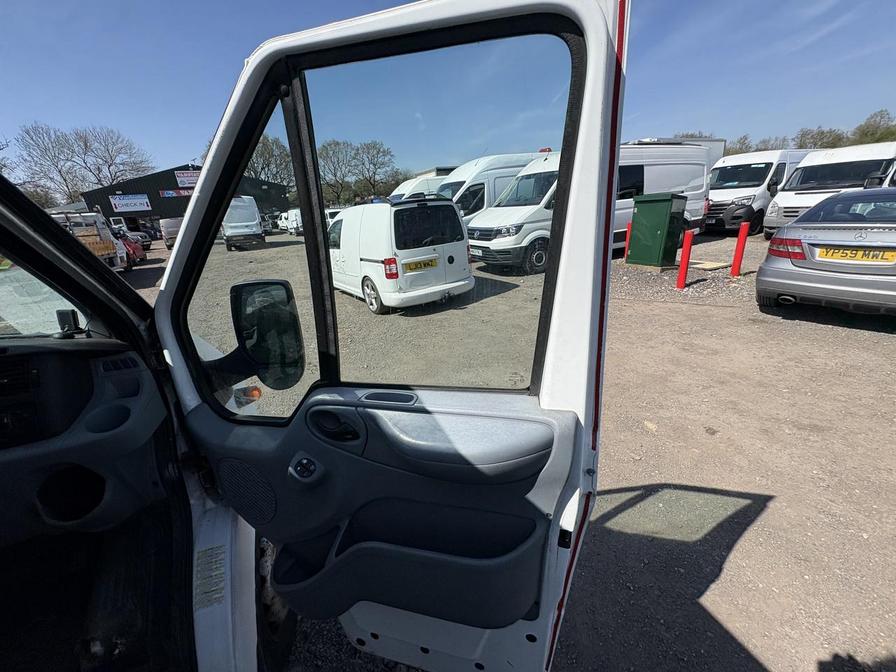 2014 Ford Transit – Model: Transit 125 T350 RWD – YK14OSV