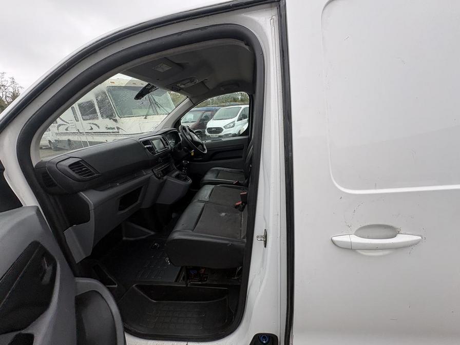 2020 Vauxhall Vivaro – Model: Vivaro 2900 Sportive S/S – DU70XJK