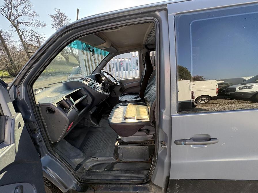 1999 Mercedes-Benz Vito – Model: Vito 110 CDi Traveliner – V609JRL