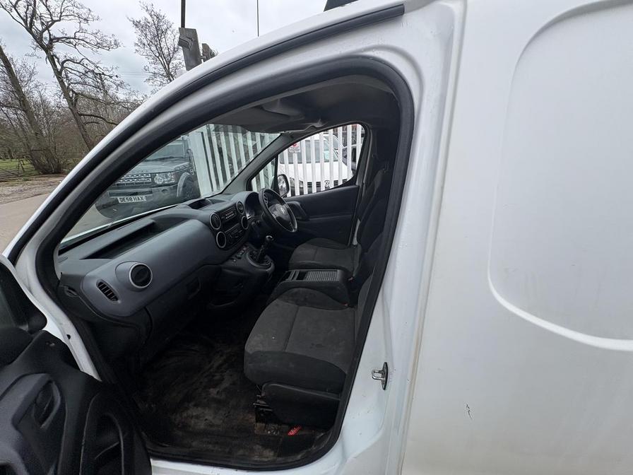 2016 Citroen Berlingo – Model: Berlingo 625 X Blue HDi – BL66KHM