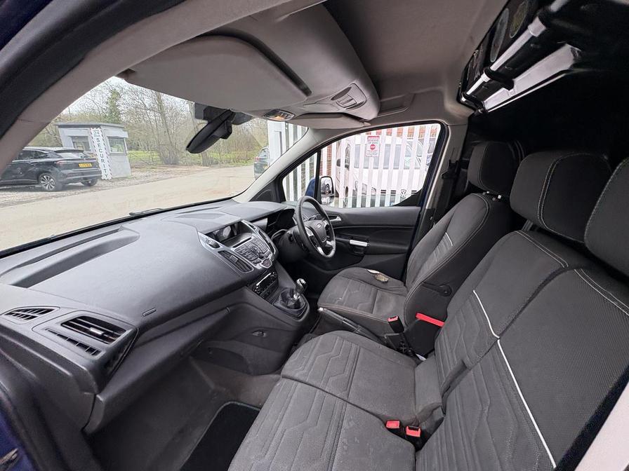 2016 Ford Transit Connect – Model: Transit Connect 240 Limited – FX16WYG