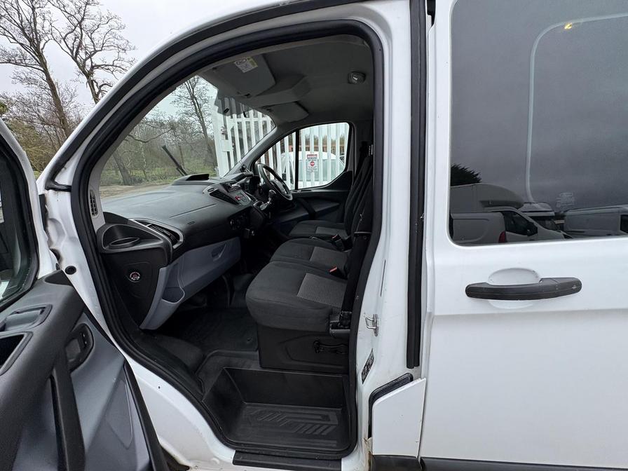 2017 Ford Transit Custom – Model: Transit Custom 310 – PO67CSU