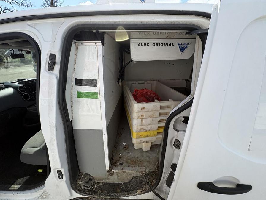 2017 Peugeot Partner – Model: Partner Professional L1 Blue HDi – MK17BZA