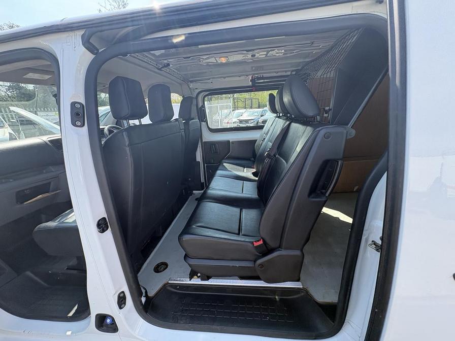 2020 Vauxhall Vivaro – Model: Vivaro  3100 Edition S/S – PE70HVD