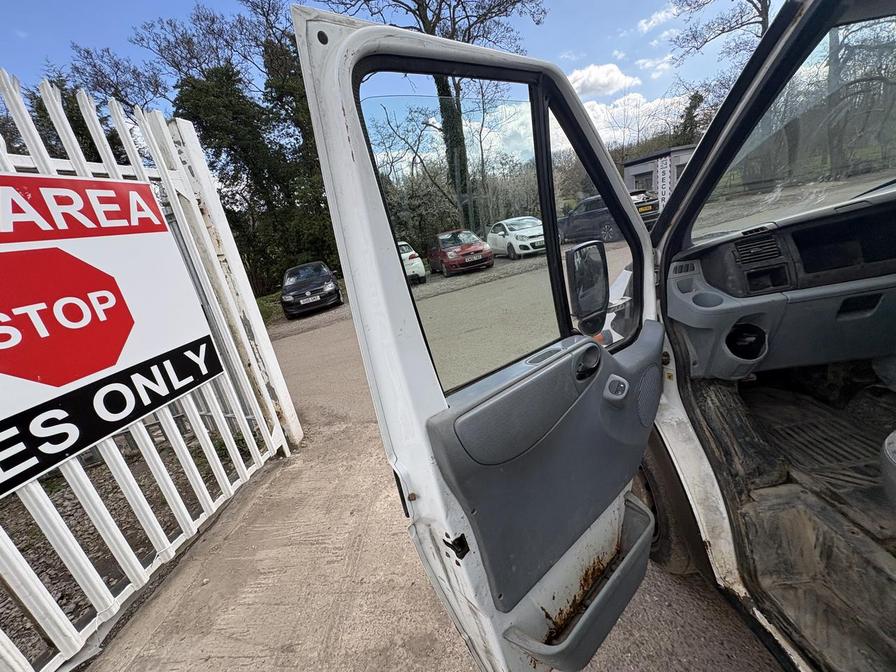 2014 Ford Transit – Model: Transit 125 T350 RWD – PX14MLK