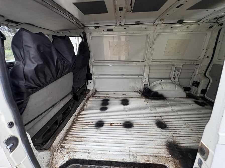 1998   – Model:  – R989FUD