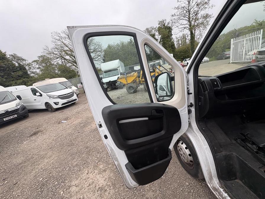 2021 Citroen Relay – Model: Relay 35 L3H2 Enterprise Blue HDi S/S – LD21WWF