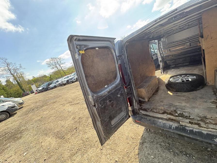 2016 Renault Trafic – Model: Trafic LL29 Sport Nav Energy dCi – MM66KSE