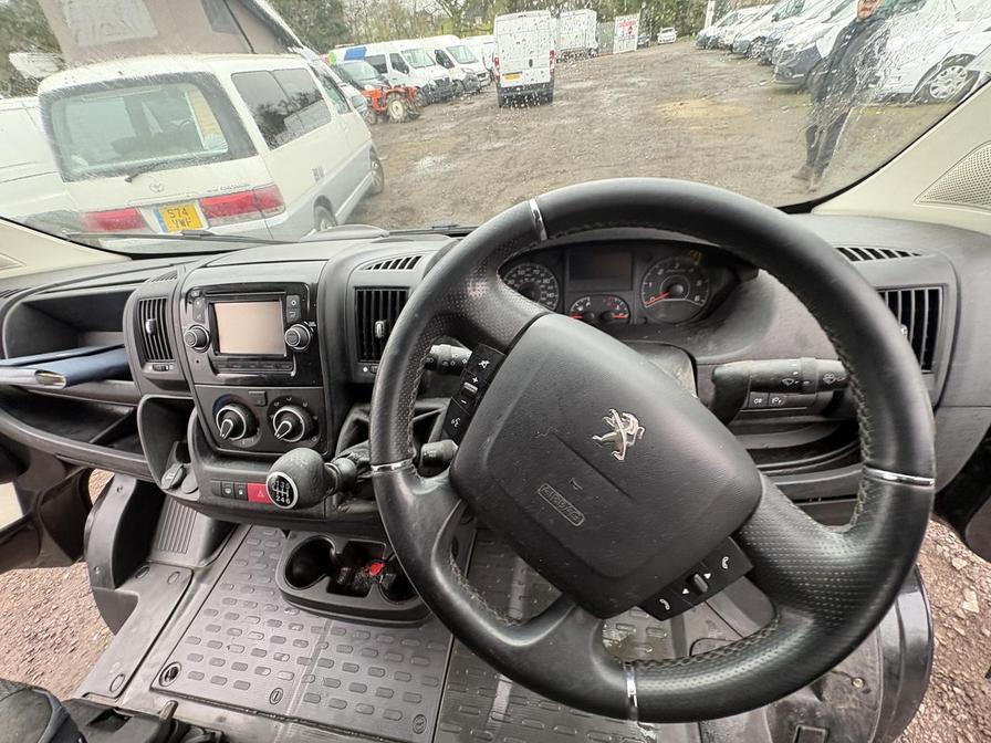 2017 Peugeot Boxer – Model: Boxer 335 Professional L3H2 Blue HDi – PE67XBK