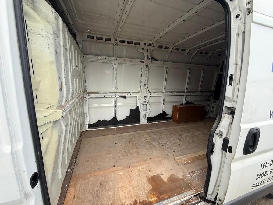 2017 Peugeot Boxer – Model: Boxer 435 Professional L4H2 Blue HDi – CN67FBK