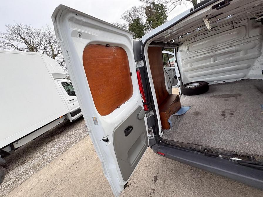 2013 Vauxhall Vivaro – Model: Vivaro 2900 CDTi SWB – FE13NBL