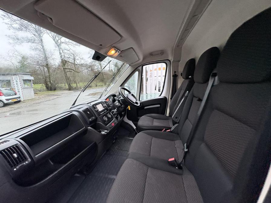 2022 Peugeot Boxer – Model: Boxer 435 Professional L4H2 Blue HDi – CF22DZU