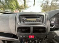 2016 Vauxhall Combo – Model: Combo 2000 L1H1 CDTi Sportive – DN16UAO
